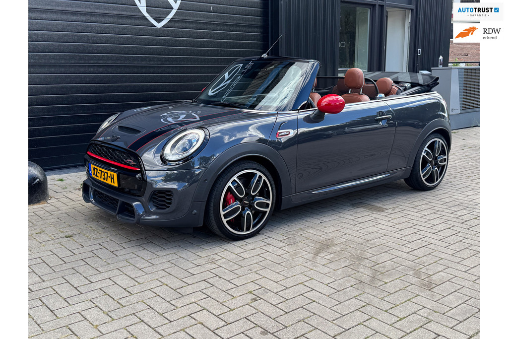 56429846-41.jpg